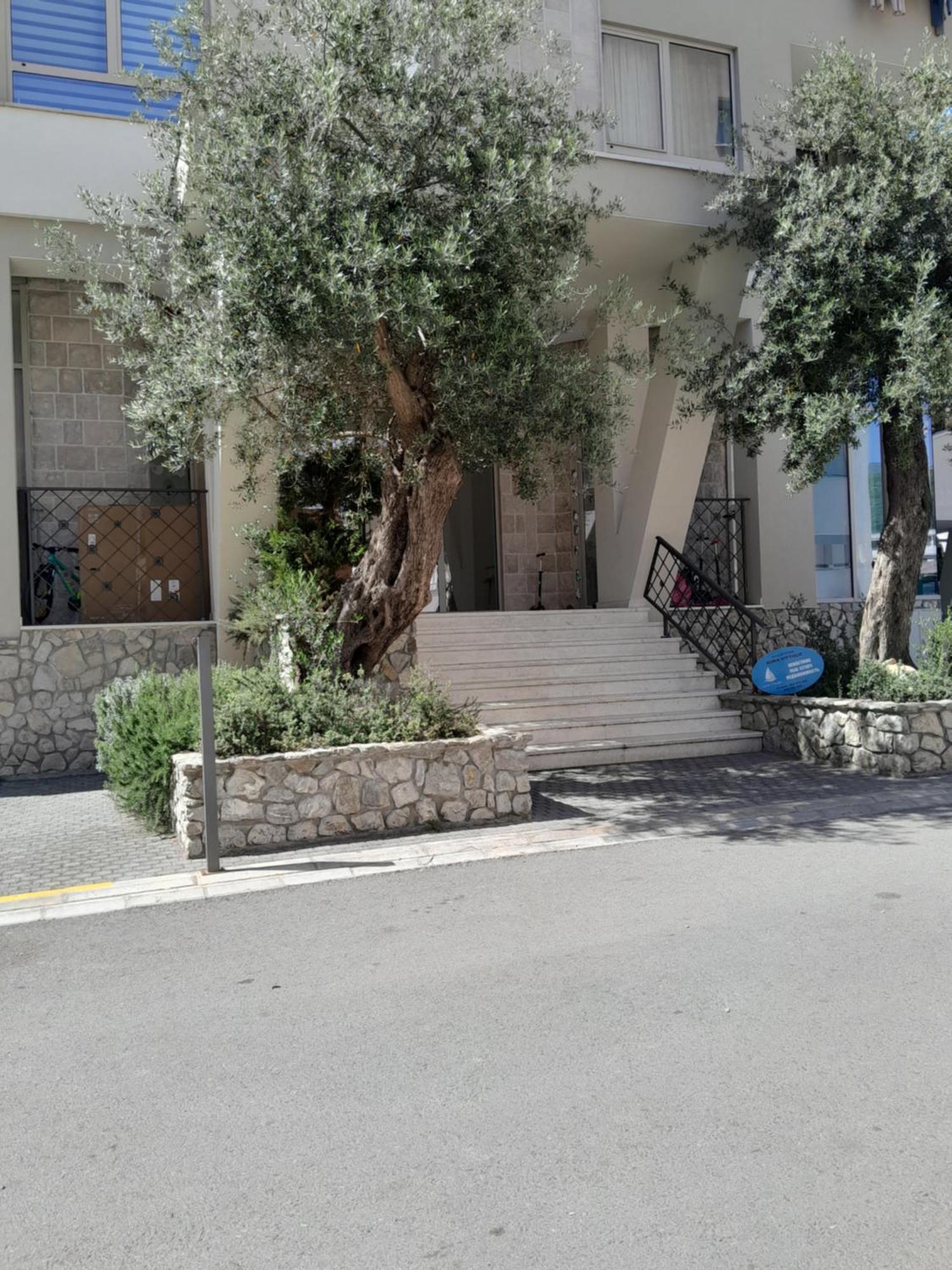 شقة Mondi Azzurri بودفا المظهر الخارجي الصورة